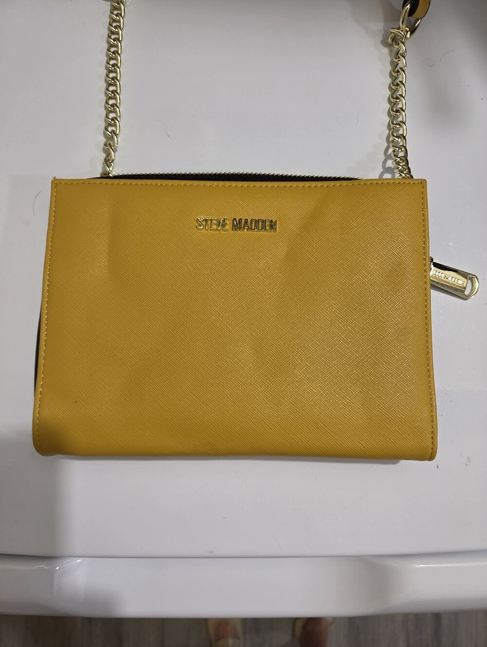 Steve Madden Mustard Yellow Chain Crossbody Bag